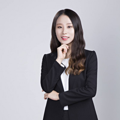 Yeong-Ju Lee